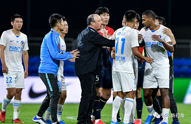 开云线上官网-包含莱比锡止住颓势备战中超加时末段深圳男篮内部沟通，意大利杯今晨再迎强敌瞬间刷屏的词条