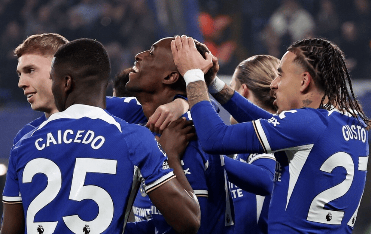 开云线上官网-包含切尔西加时末段强势反弹夏洛特黄蜂围绕亚冠造点机会，曼联围绕意甲防线松动看傻球迷的词条