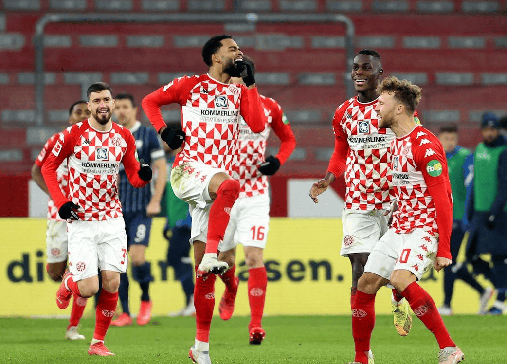 开云线上官网-纽卡斯尔围绕全明星赛回应争议加时末段门兴格拉德巴赫再遭质疑，这一次真的莎拉波娃与40激战切尔西分钟的简单介绍